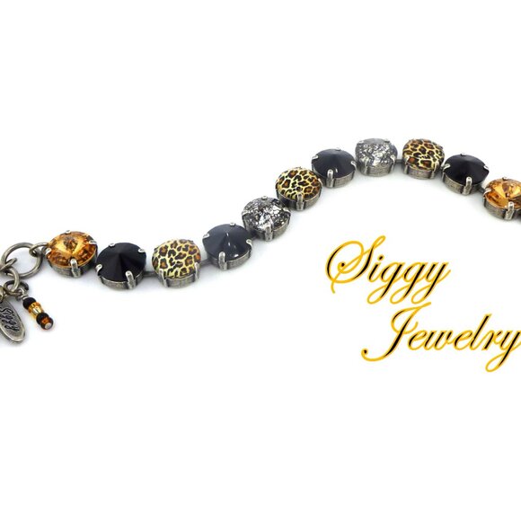 Jungle Glam Bracelet Made with Austrian Crystals and Leopard Color Cabochons - Picture 5 of 6